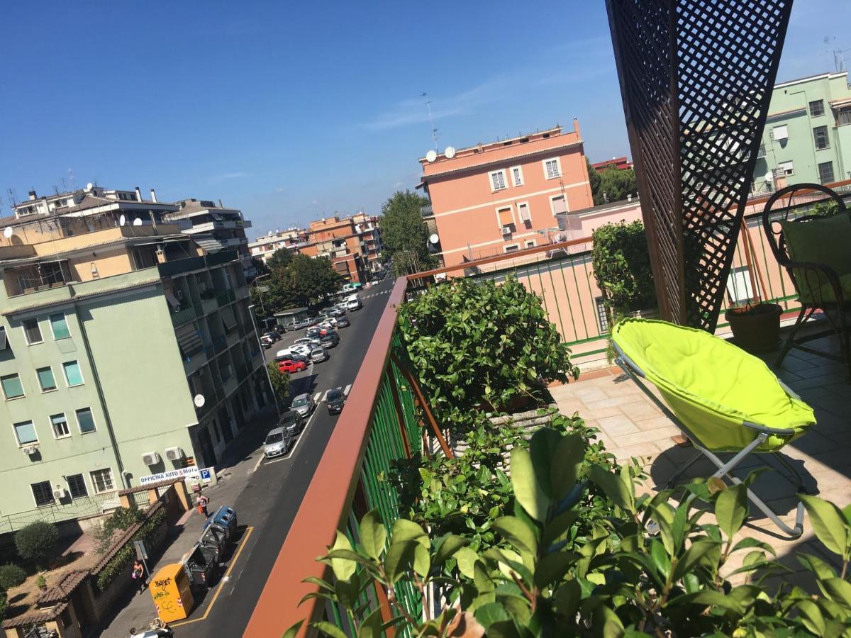 Panoramic And Bright Penthouse Is Waiting For You Apartment Rome Exterior photo
